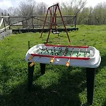 Viola Nel Parco 산탈피오