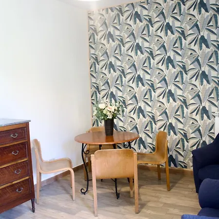 Viola Nel Parco * SantʼAlfio